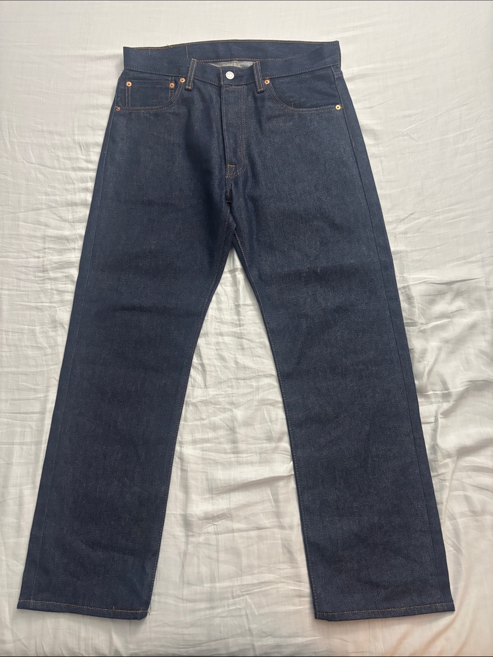 501 dark blue jeans